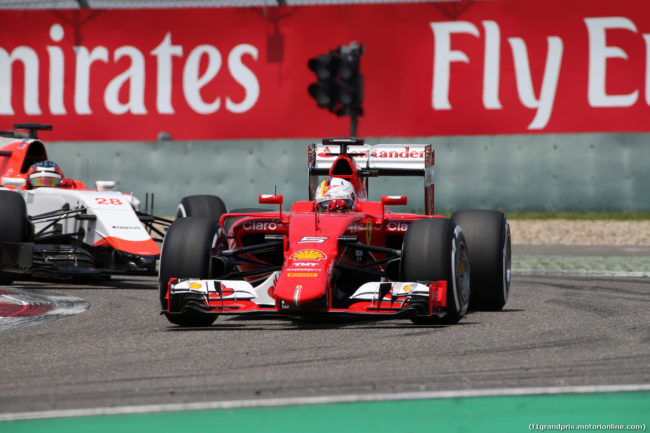 GP CINA, 11.04.2015 - Prove Libere 3, Sebastian Vettel (GER) Ferrari SF15-T