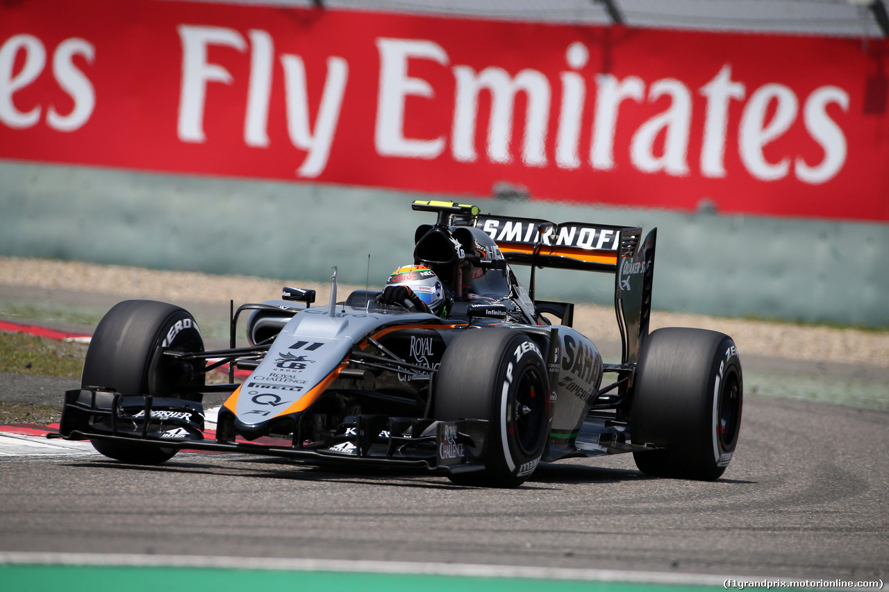 GP CINA, 11.04.2015 - Prove Libere 3, Sergio Perez (MEX) Sahara Force India F1 VJM08