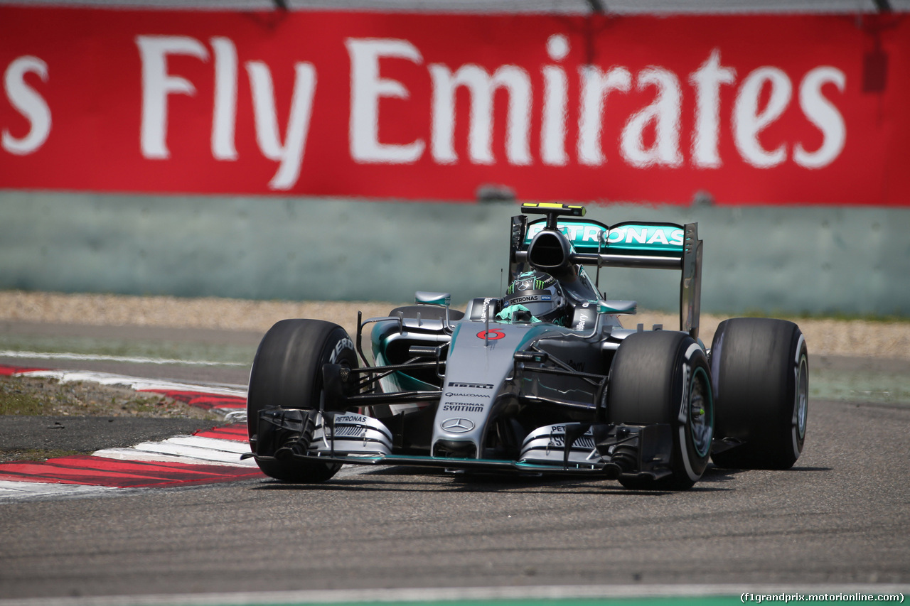 GP CINA, 11.04.2015 - Prove Libere 3, Nico Rosberg (GER) Mercedes AMG F1 W06