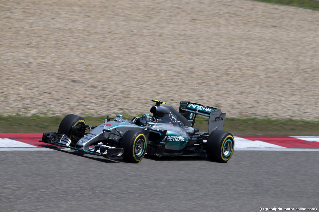 GP CINA, 11.04.2015 - Prove Libere 3, Nico Rosberg (GER) Mercedes AMG F1 W06