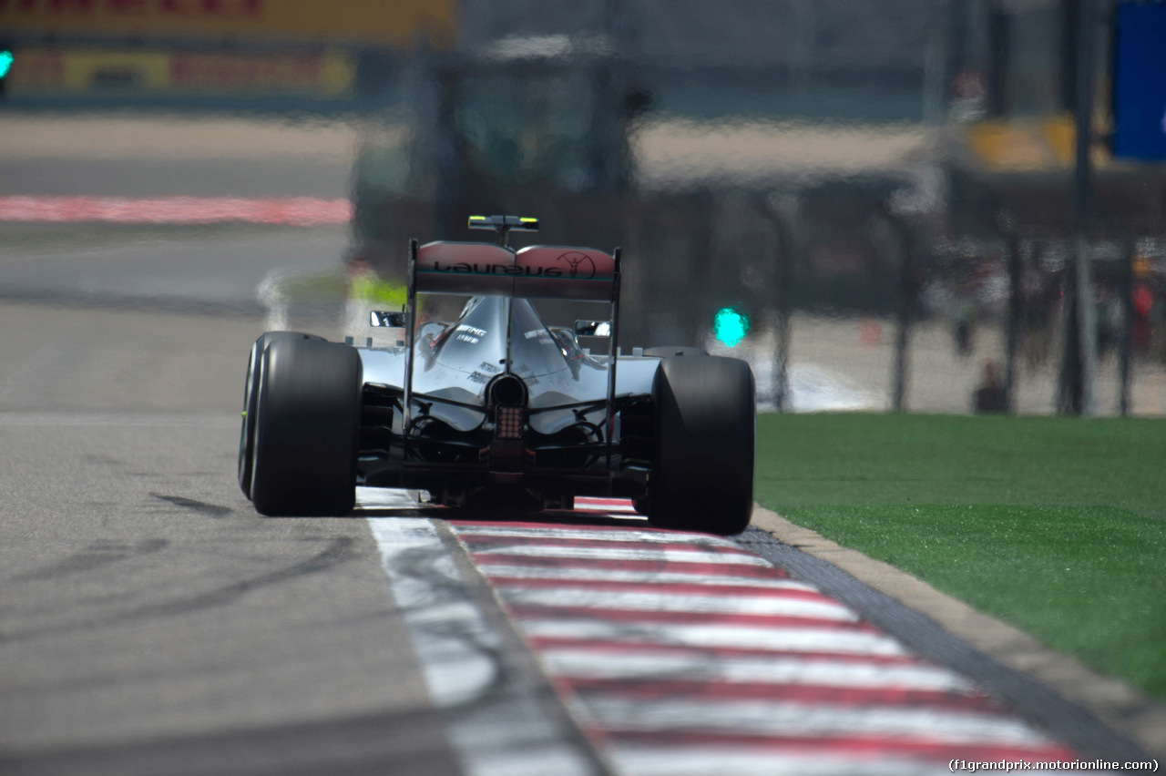 GP CINA, 11.04.2015 - Prove Libere 3, Nico Rosberg (GER) Mercedes AMG F1 W06