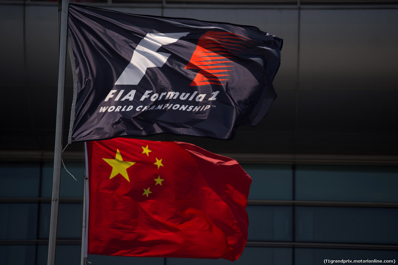 GP CINA, 11.04.2015 - Prove Libere 3, Chinese flag