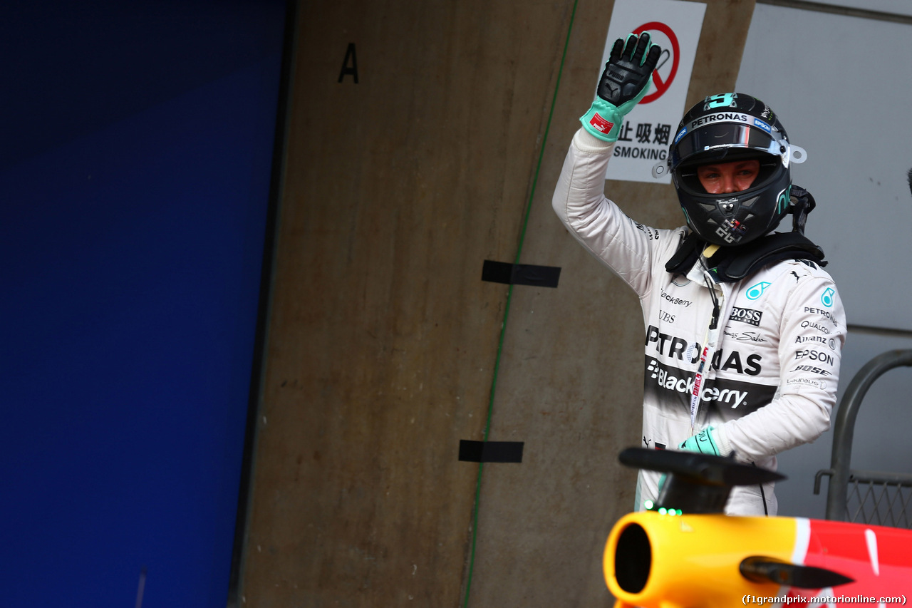 GP CINA, 11.04.2015 - Qualifiche, secondo Nico Rosberg (GER) Mercedes AMG F1 W06
