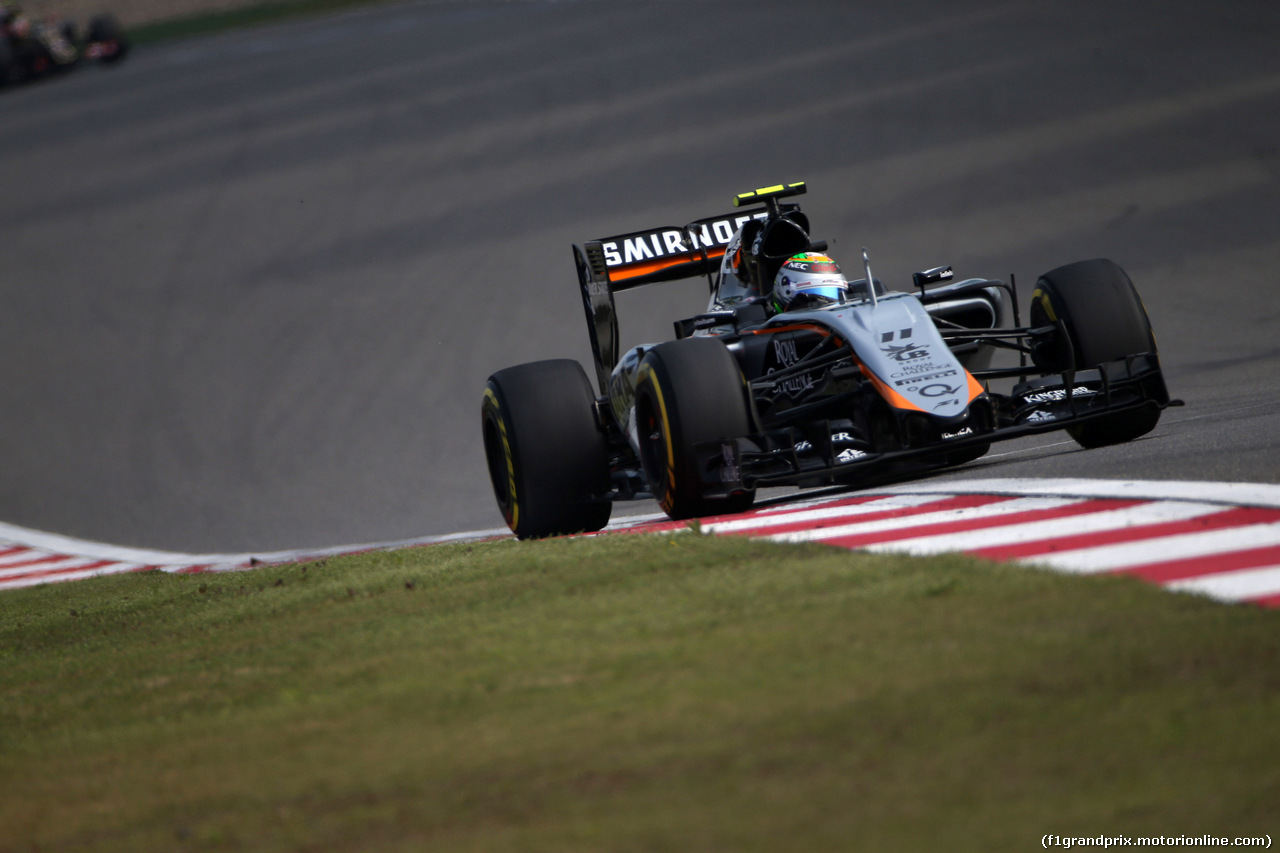 GP CINA, 11.04.2015 - Qualifiche, Sergio Perez (MEX) Sahara Force India F1 VJM08