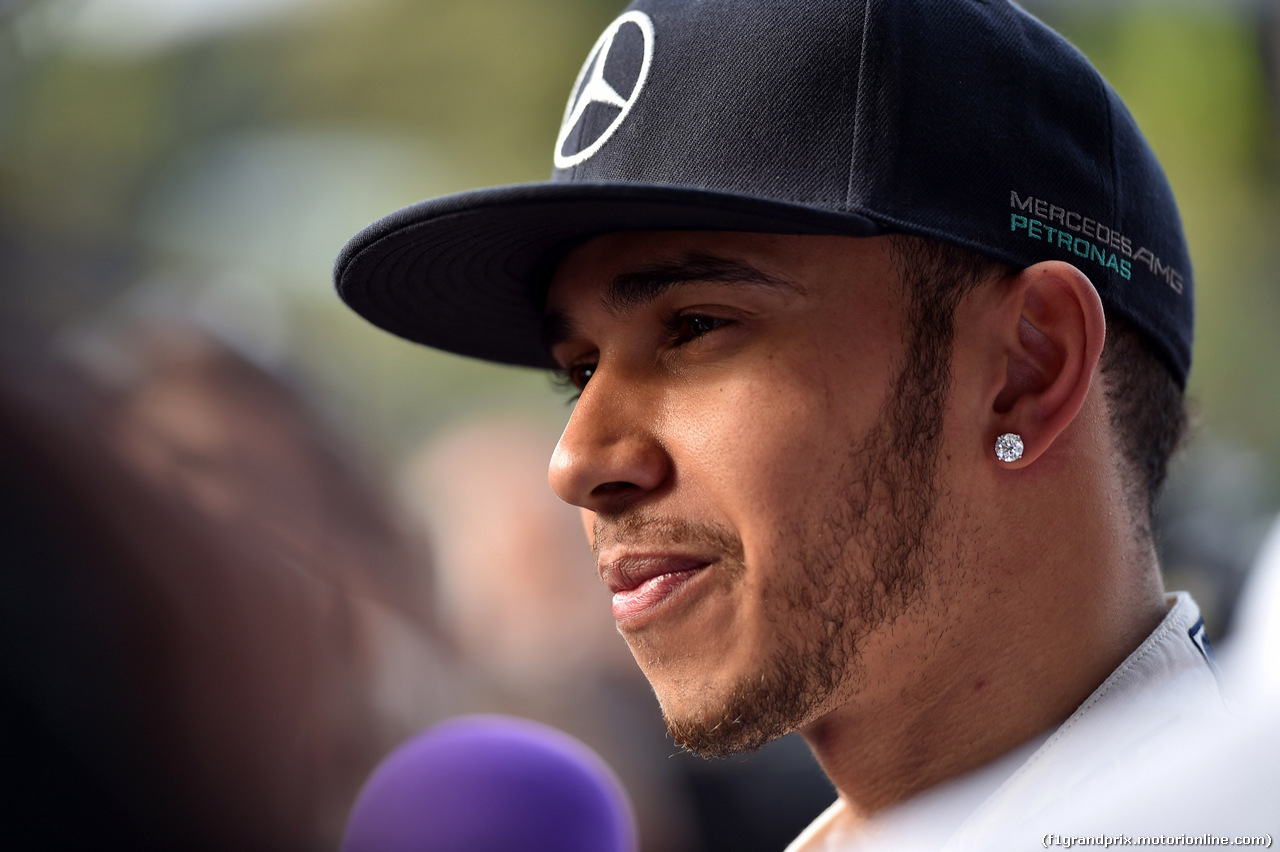 GP CINA, 11.04.2015 - Qualifiche, Lewis Hamilton (GBR) Mercedes AMG F1 W06