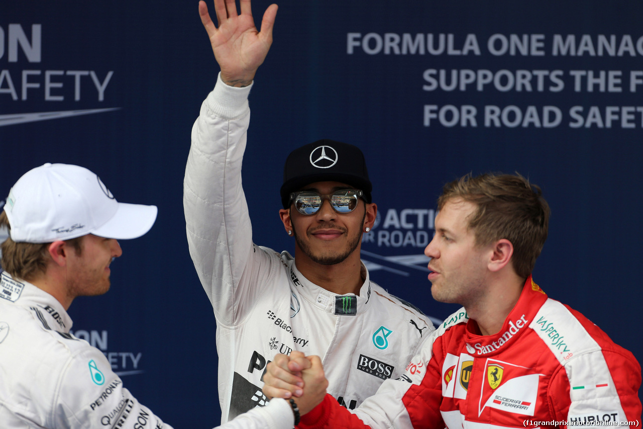 GP CINA, 11.04.2015 - Qualifiche, secondo Nico Rosberg (GER) Mercedes AMG F1 W06, Lewis Hamilton (GBR) Mercedes AMG F1 W06 pole position e terzo Sebastian Vettel (GER) Ferrari SF15-T