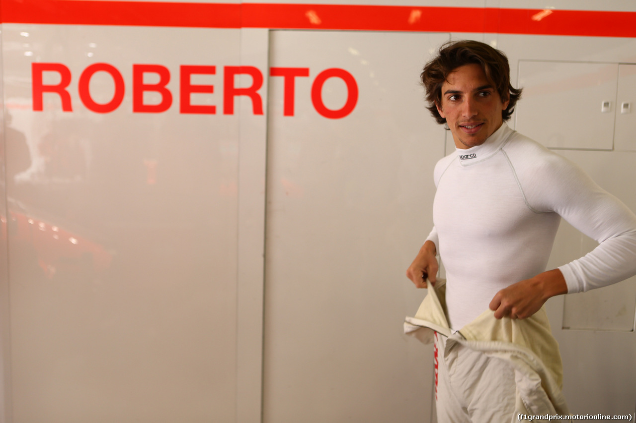GP CINA, 10.04.2015 - Prove Libere 1, Roberto Merhi (ESP) Manor Marussia F1 Team