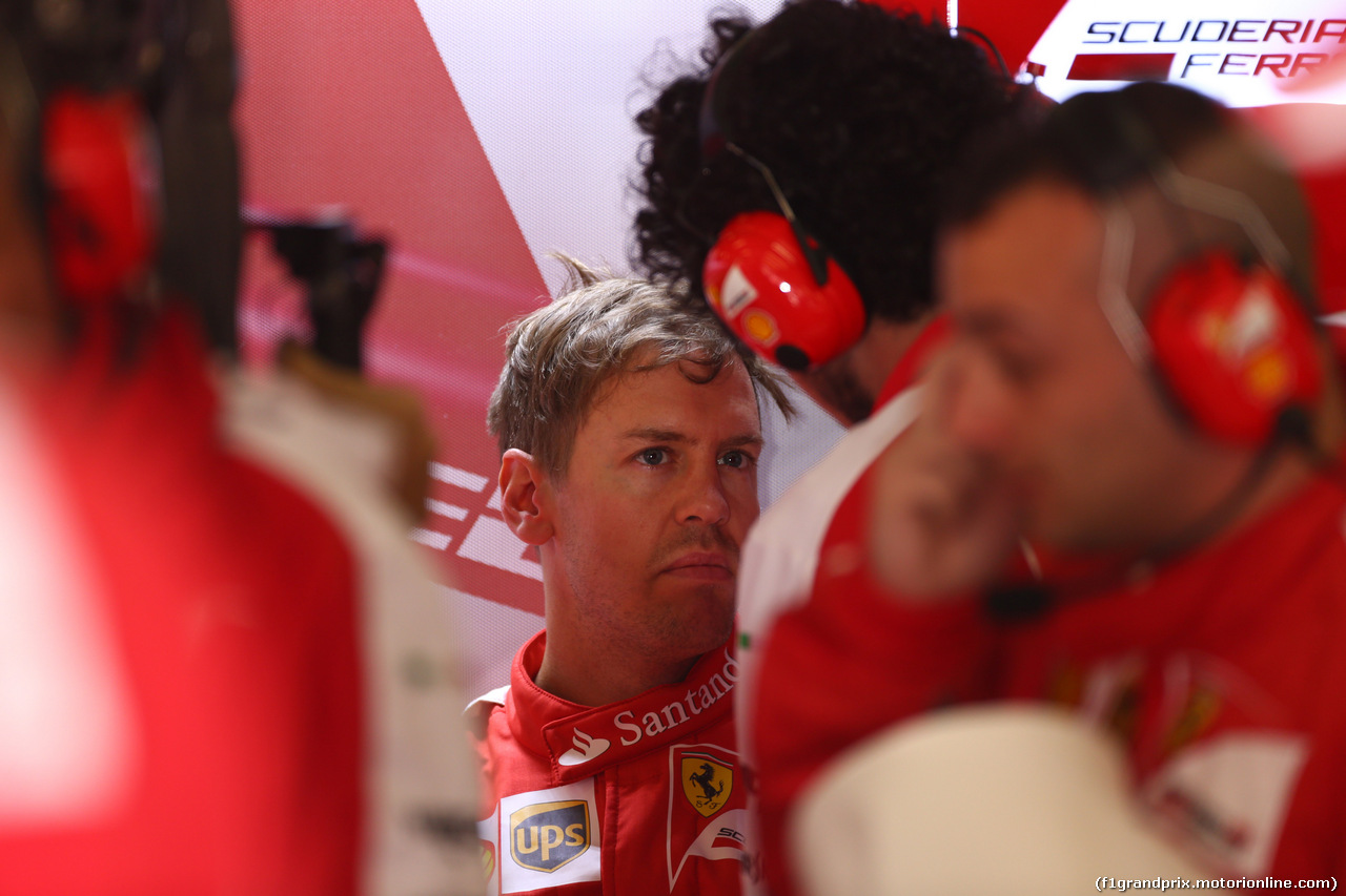 GP CINA, 10.04.2015 - Prove Libere 1, Sebastian Vettel (GER) Ferrari SF15-T
