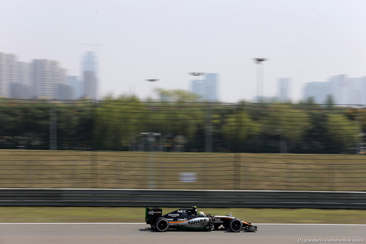 GP CINA, 10.04.2015 - Prove Libere 1, Sergio Perez (MEX) Sahara Force India F1 VJM08