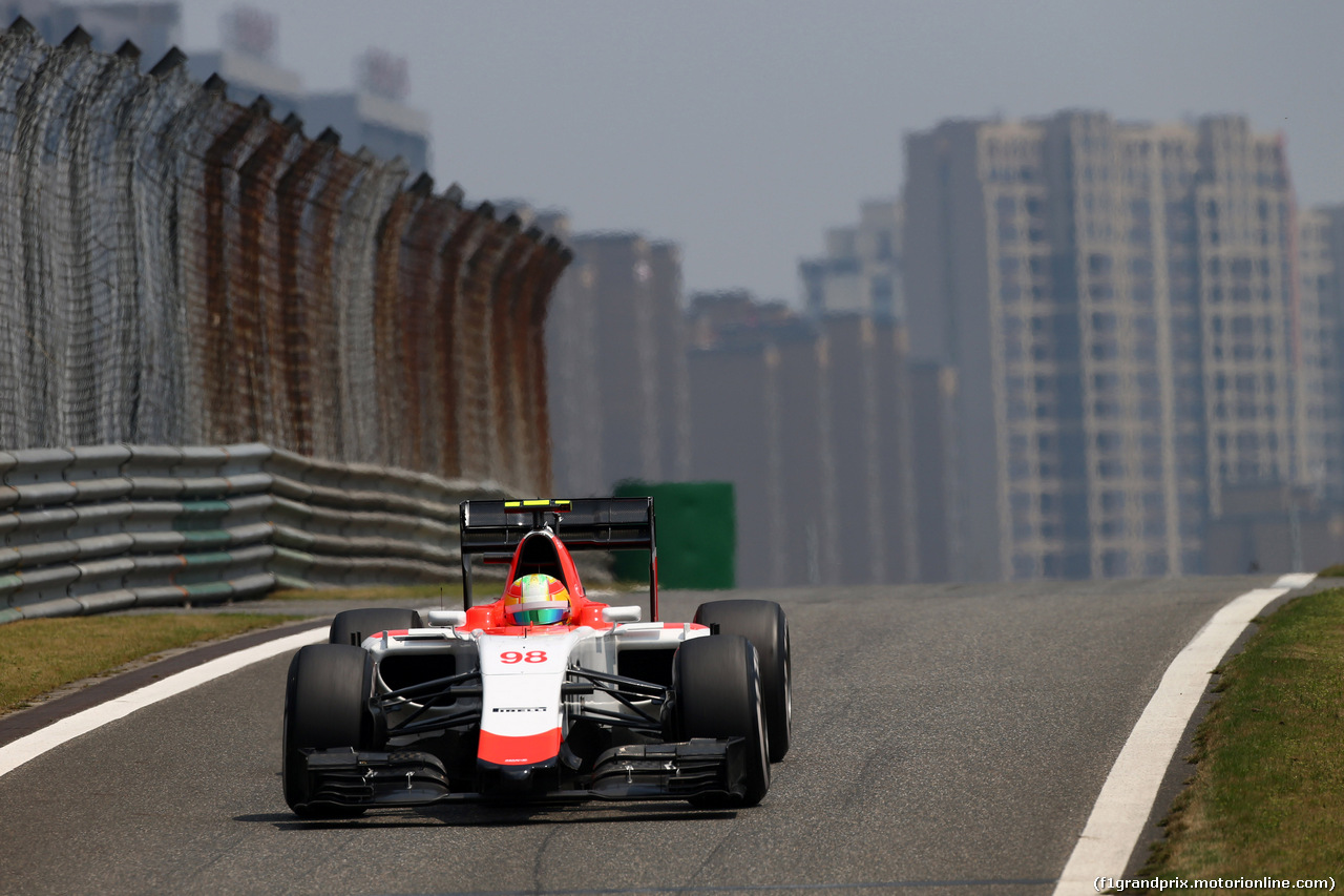 GP CINA, 10.04.2015 - Prove Libere 1, Roberto Merhi (ESP) Manor Marussia F1 Team