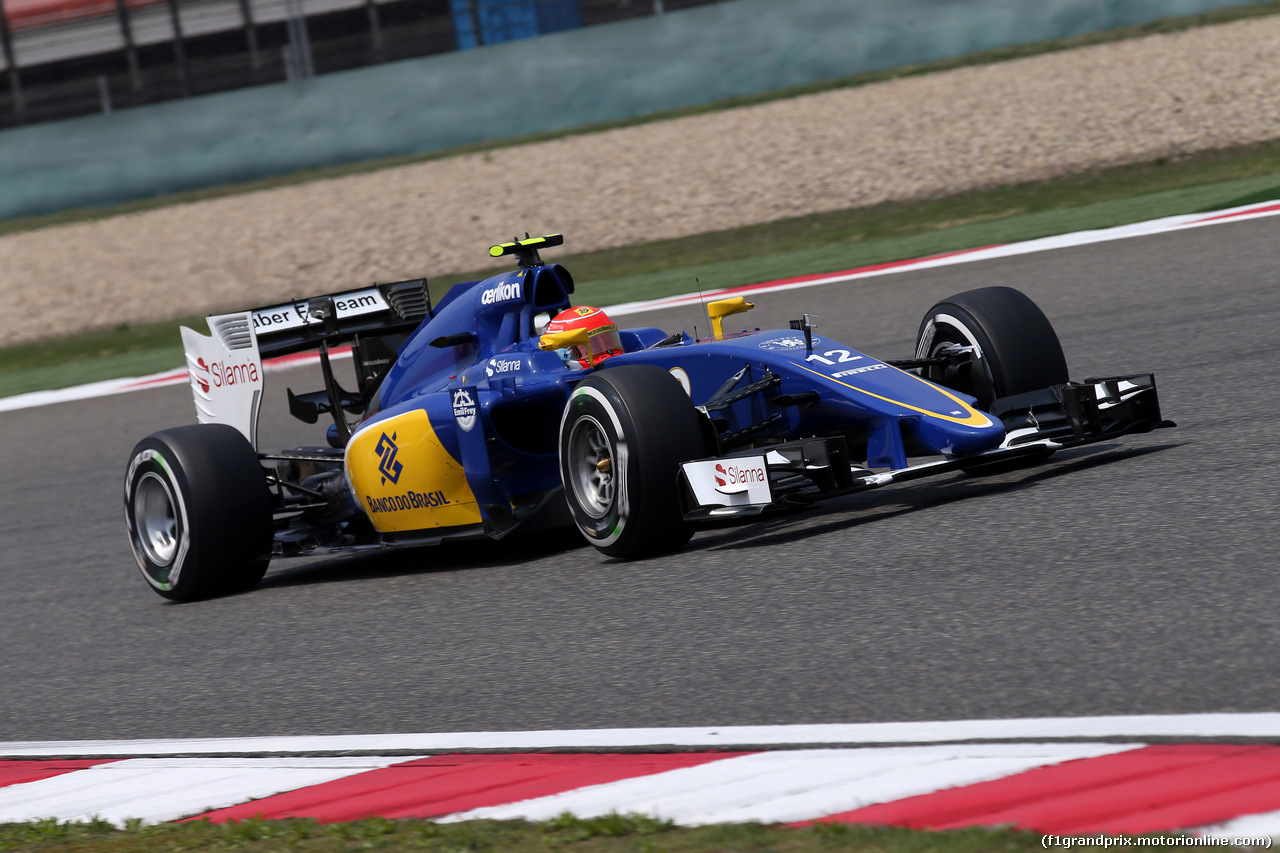 GP CINA, 10.04.2015 - Prove Libere 1, Felipe Nasr (BRA) Sauber C34