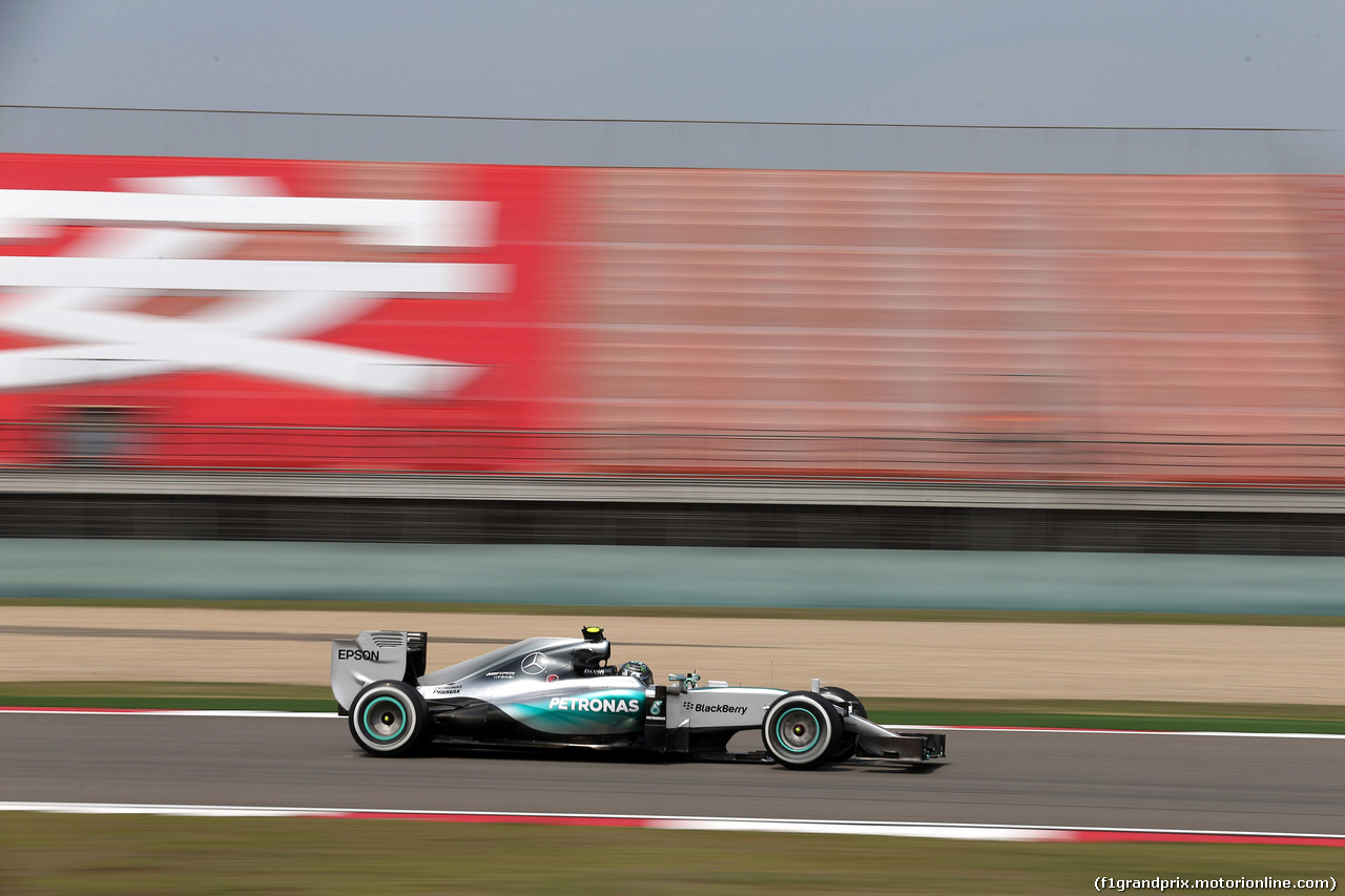 GP CINA, 10.04.2015 - Prove Libere 1, Nico Rosberg (GER) Mercedes AMG F1 W06
