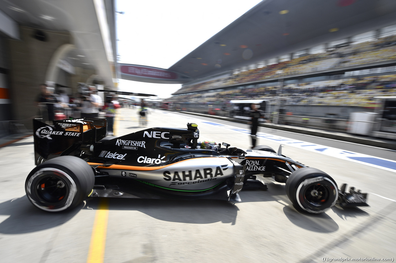 GP CINA, 10.04.2015 - Prove Libere 1, Sergio Perez (MEX) Sahara Force India F1 VJM08