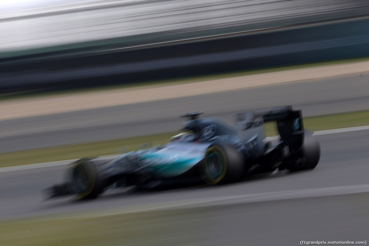 GP CINA, 10.04.2015 - Prove Libere 2, Lewis Hamilton (GBR) Mercedes AMG F1 W06