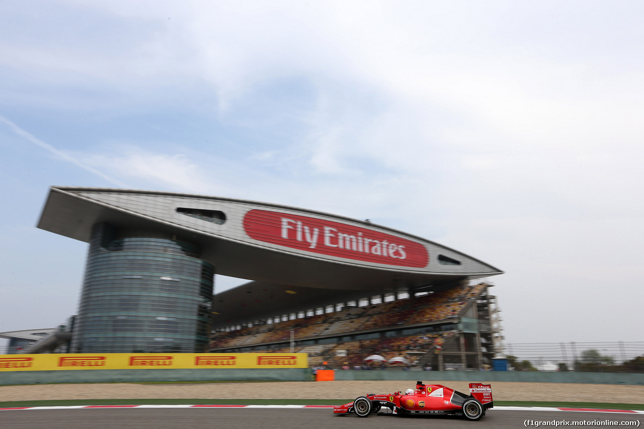 GP CINA, 10.04.2015 - Prove Libere 2, Sebastian Vettel (GER) Ferrari SF15-T