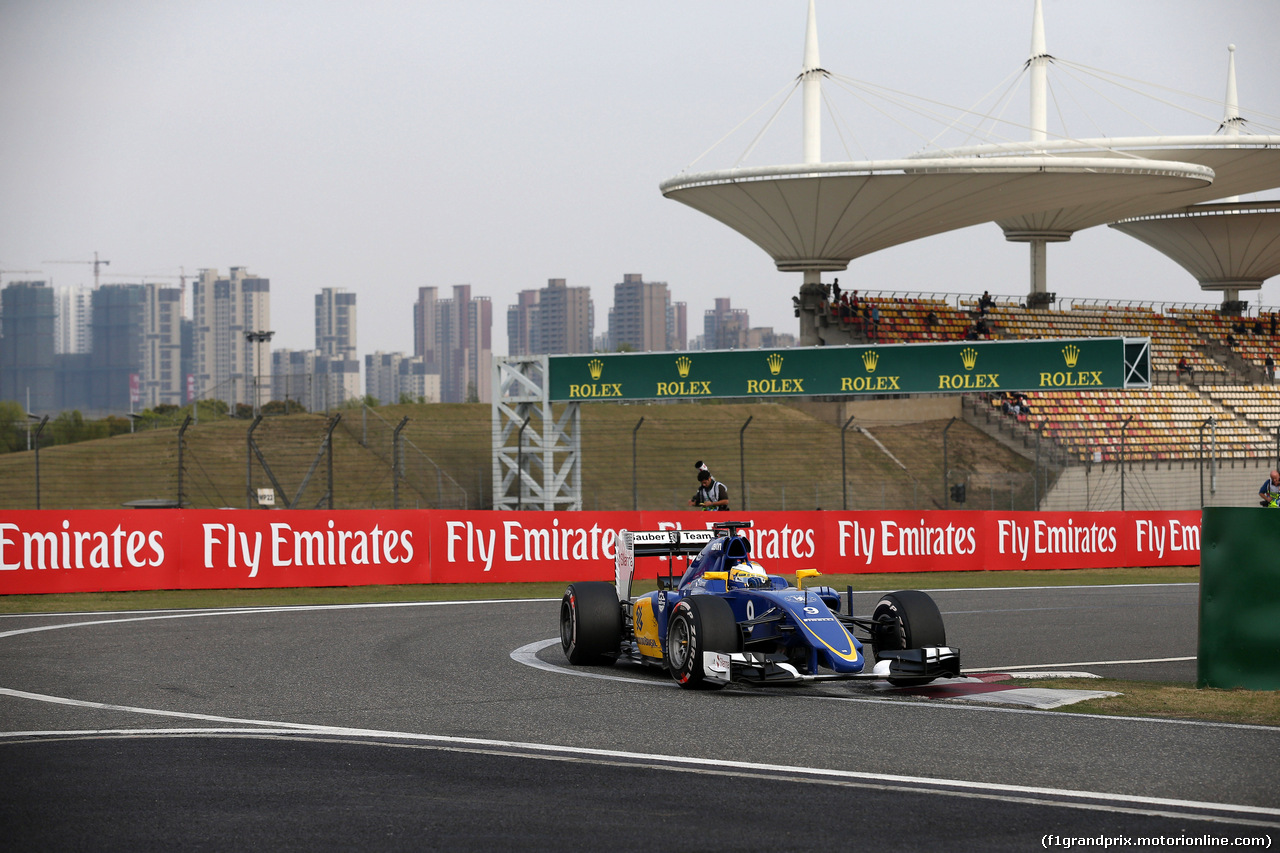 GP CINA, 10.04.2015 - Prove Libere 2, Marcus Ericsson (SUE) Sauber C34