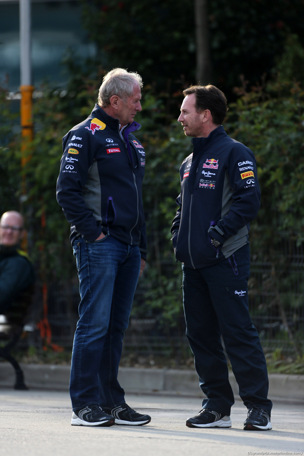 GP CINA, 10.04.2015 - Helmut Marko (AUT), Red Bull Racing, Red Bull Advisor e Christian Horner (GBR), Red Bull Racing, Sporting Director