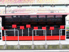 GP CINA, 10.04.2015 - Ferrari pit gantry