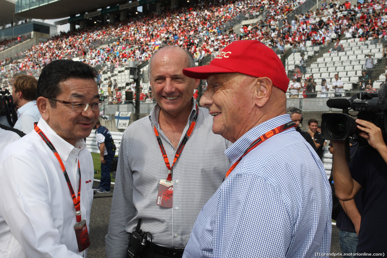GP GIAPPONE, 27.09.2015 - Gara, Takahiro Hachigo (JPN) Honda Ron Dennis (GBR) McLaren Executive Chairman e Nikki Lauda (AU), Mercedes
