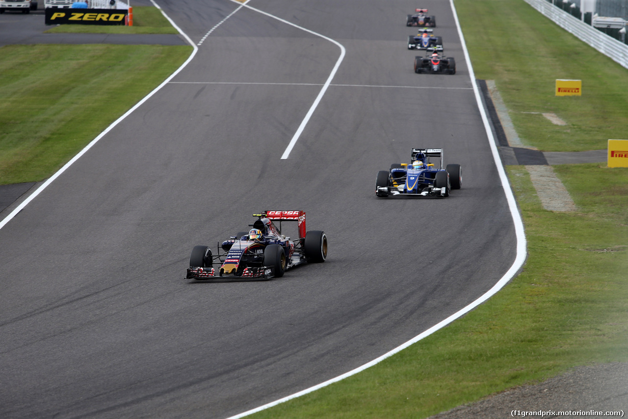 GP GIAPPONE, 27.09.2015 - Gara, Carlos Sainz Jr (ESP) Scuderia Toro Rosso STR10