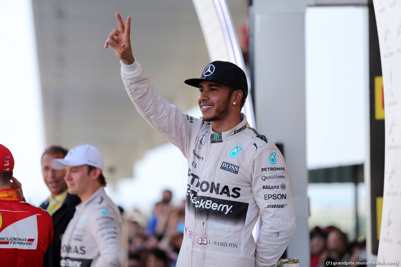 GP GIAPPONE, 27.09.2015 - Gara, 1st position Lewis Hamilton (GBR) Mercedes AMG F1 W06