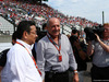 GP GIAPPONE, 27.09.2015 - Gara, Takahiro Hachigo (JPN) Honda CEO e Ron Dennis (GBR) McLaren Executive Chairman