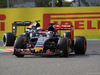 GP GIAPPONE, 27.09.2015 - Gara, Max Verstappen (NED) Scuderia Toro Rosso STR10 davanti a Jenson Button (GBR)  McLaren Honda MP4-30.