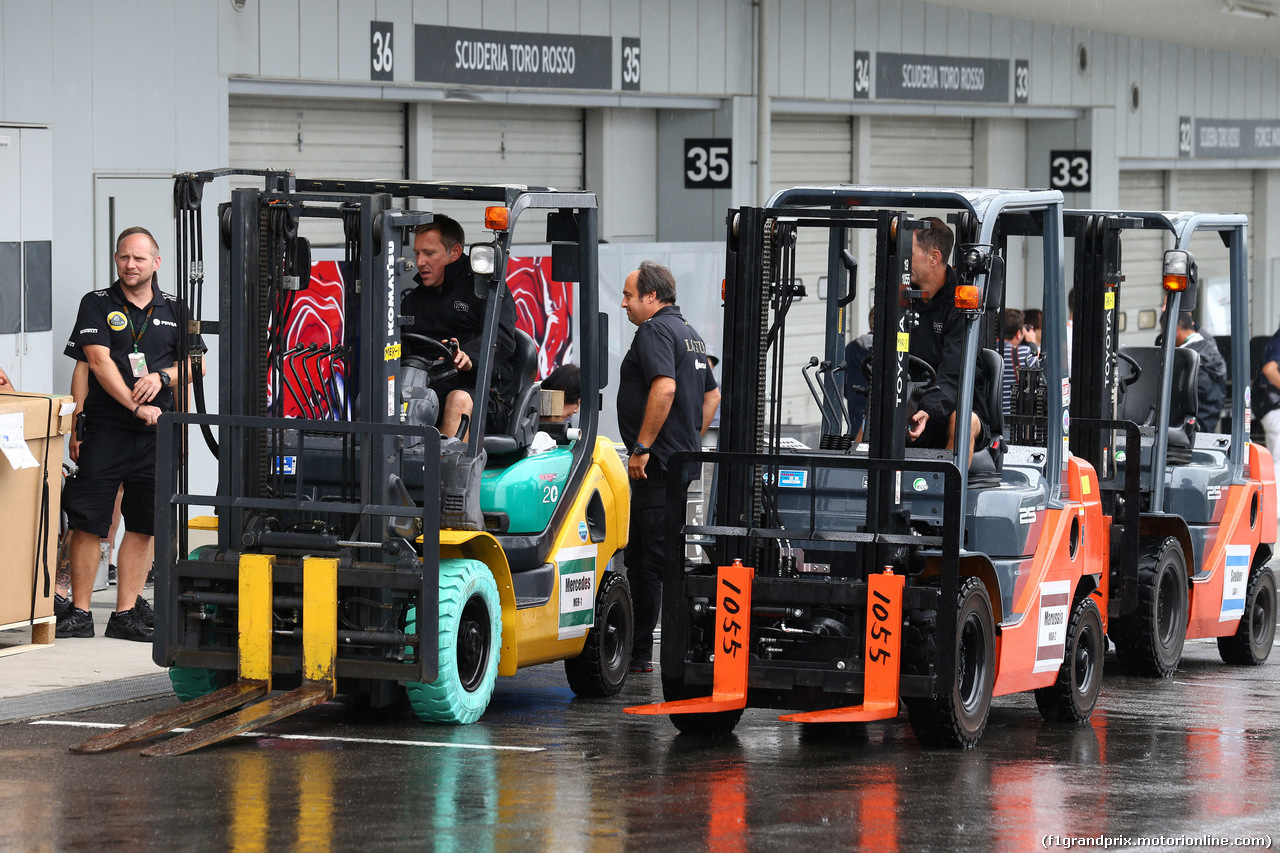 GP GIAPPONE, 24.09.2015 - Lotus freight at Suzuka thursday afternoon.