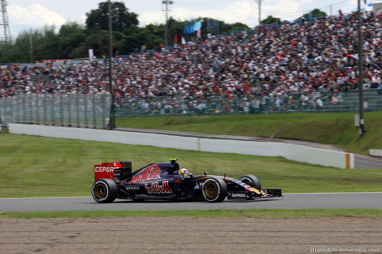 GP GIAPPONE, 26.09.2015 - Prove Libere 3, Carlos Sainz Jr (ESP) Scuderia Toro Rosso STR10