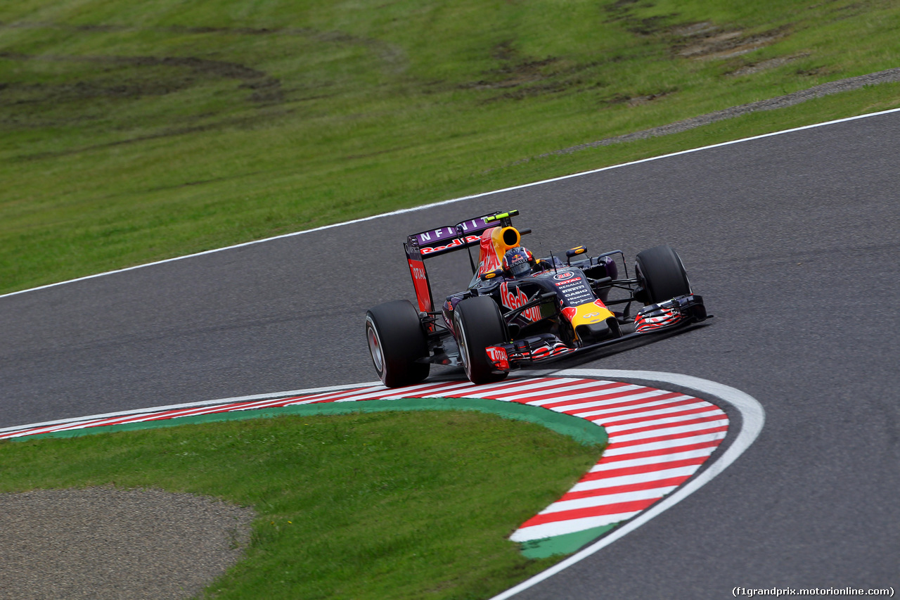 GP GIAPPONE, 26.09.2015 - Prove Libere 3, Daniil Kvyat (RUS) Red Bull Racing RB11