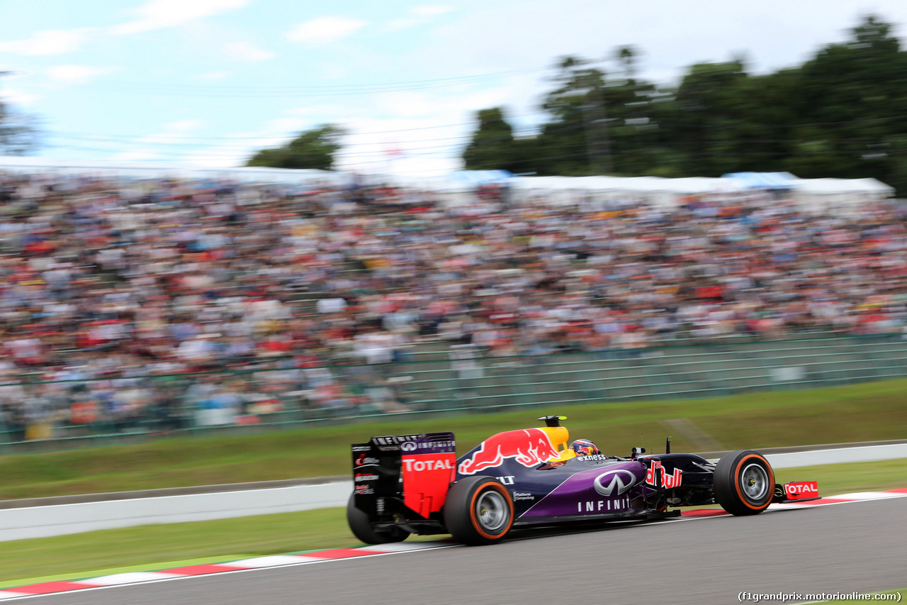GP GIAPPONE, 26.09.2015 - Prove Libere 3, Daniil Kvyat (RUS) Red Bull Racing RB11