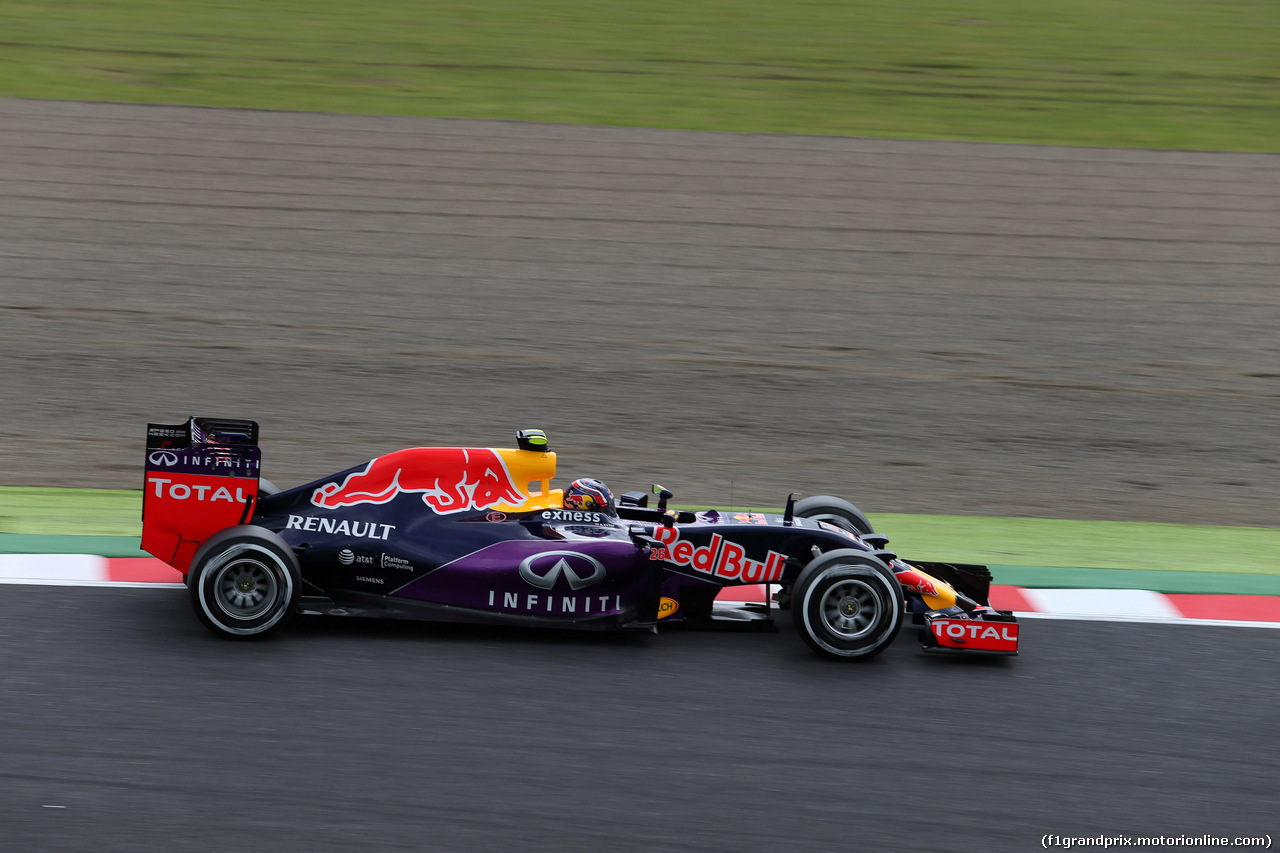 GP GIAPPONE, 26.09.2015 - Prove Libere 3, Daniil Kvyat (RUS) Red Bull Racing RB11