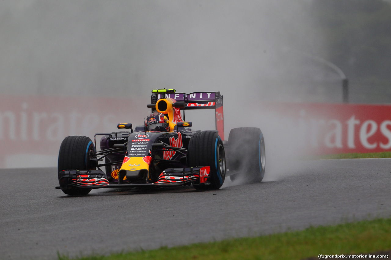 GP GIAPPONE, 25.09.2015 - Prove Libere 1, Daniil Kvyat (RUS) Red Bull Racing RB11