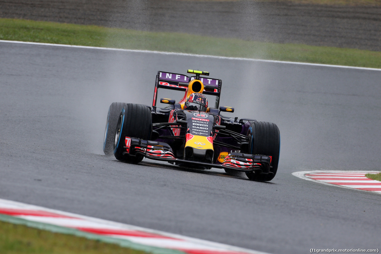 GP GIAPPONE, 25.09.2015 - Prove Libere 1, Daniil Kvyat (RUS) Red Bull Racing RB11
