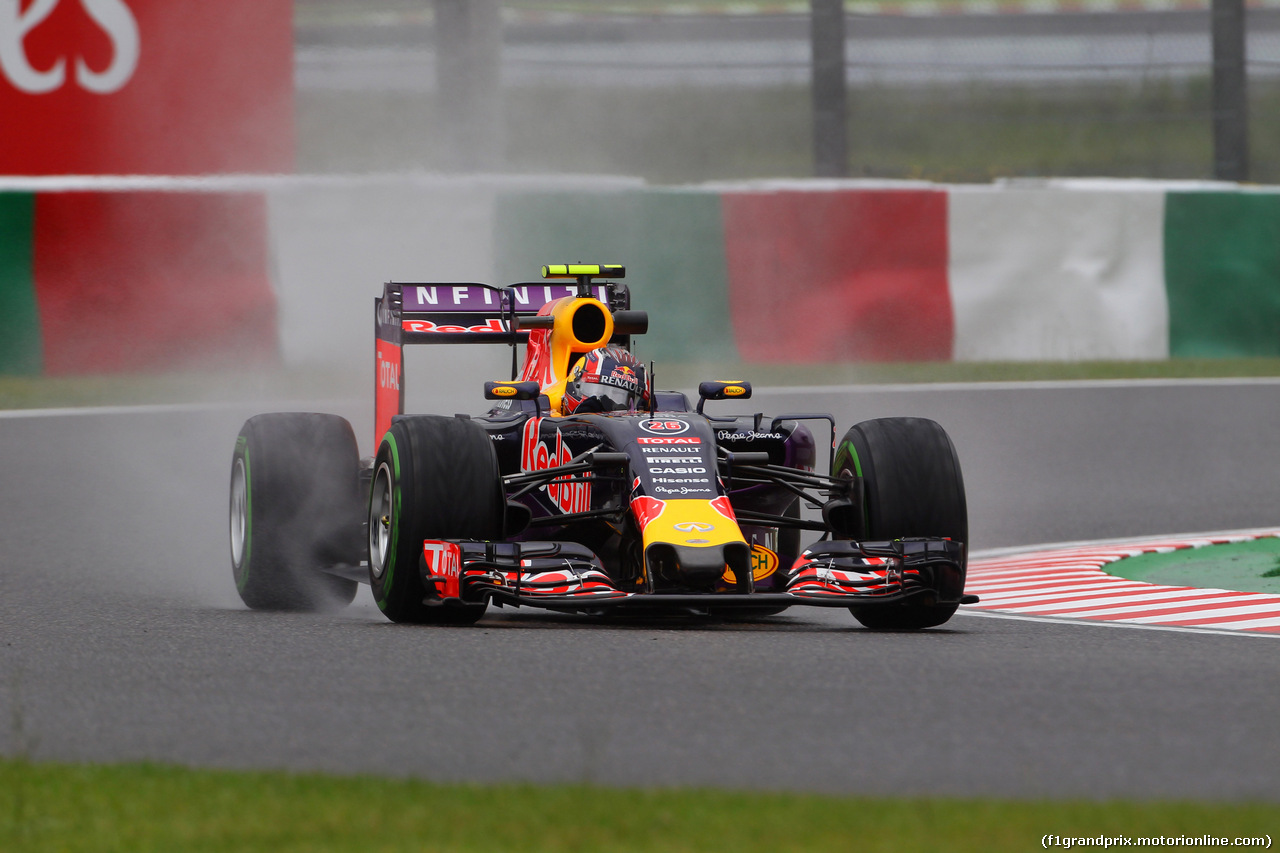 GP GIAPPONE, 25.09.2015 - Prove Libere 2, Daniil Kvyat (RUS) Red Bull Racing RB11