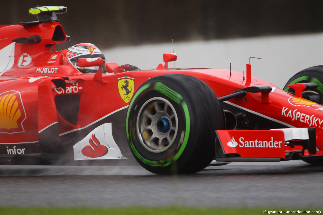 GP GIAPPONE, 25.09.2015 - Prove Libere 2, Kimi Raikkonen (FIN) Ferrari SF15-T