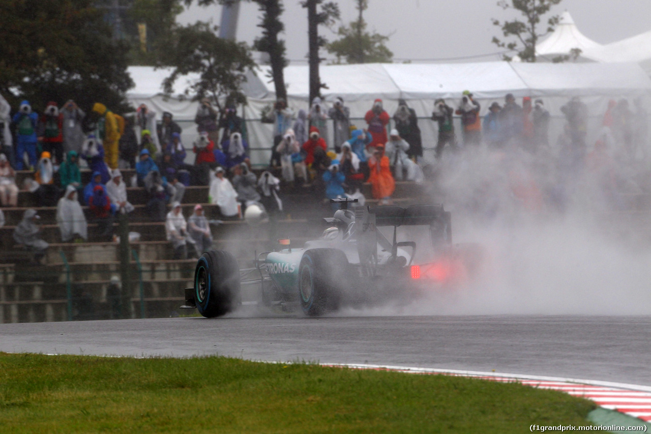GP GIAPPONE, 25.09.2015 - Prove Libere 2, Lewis Hamilton (GBR) Mercedes AMG F1 W06
