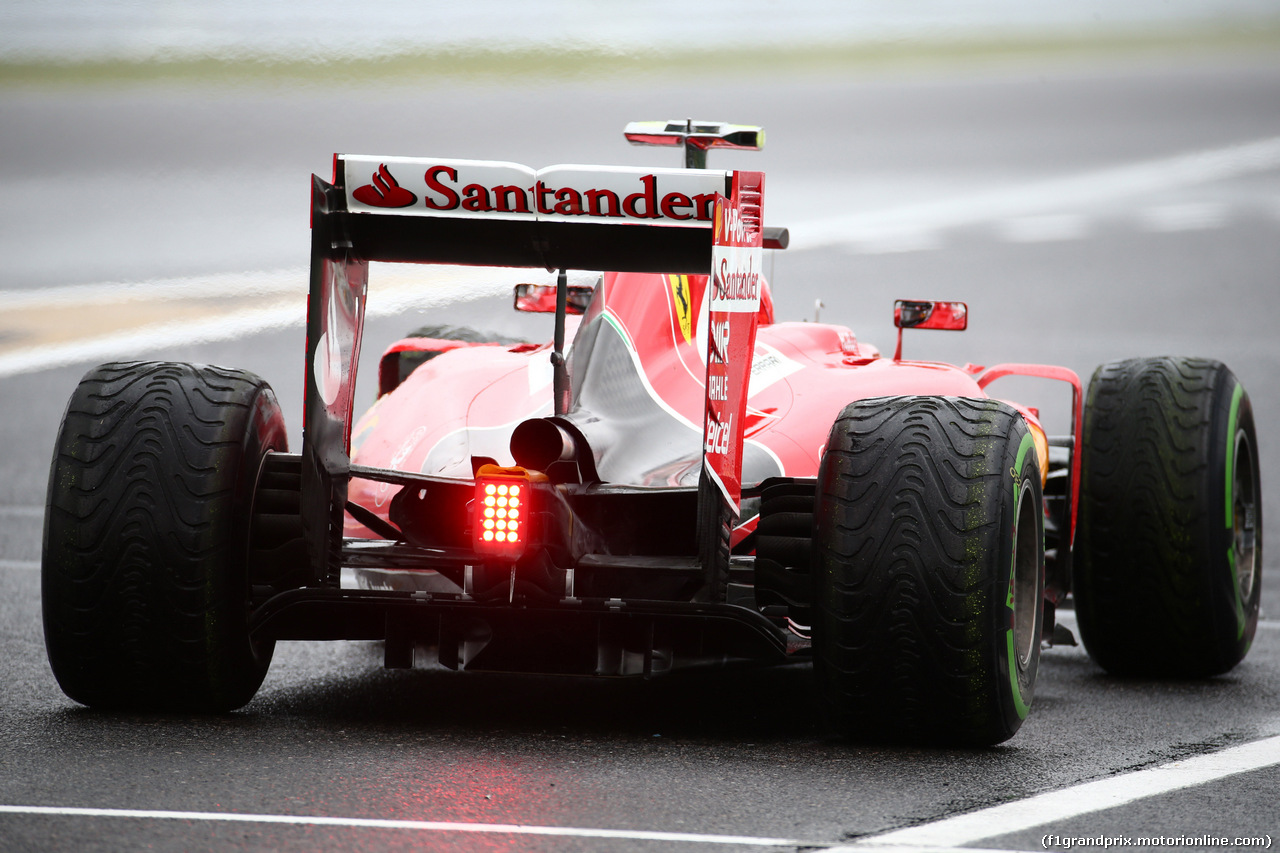GP GIAPPONE, 25.09.2015 - Prove Libere 2, Kimi Raikkonen (FIN) Ferrari SF15-T