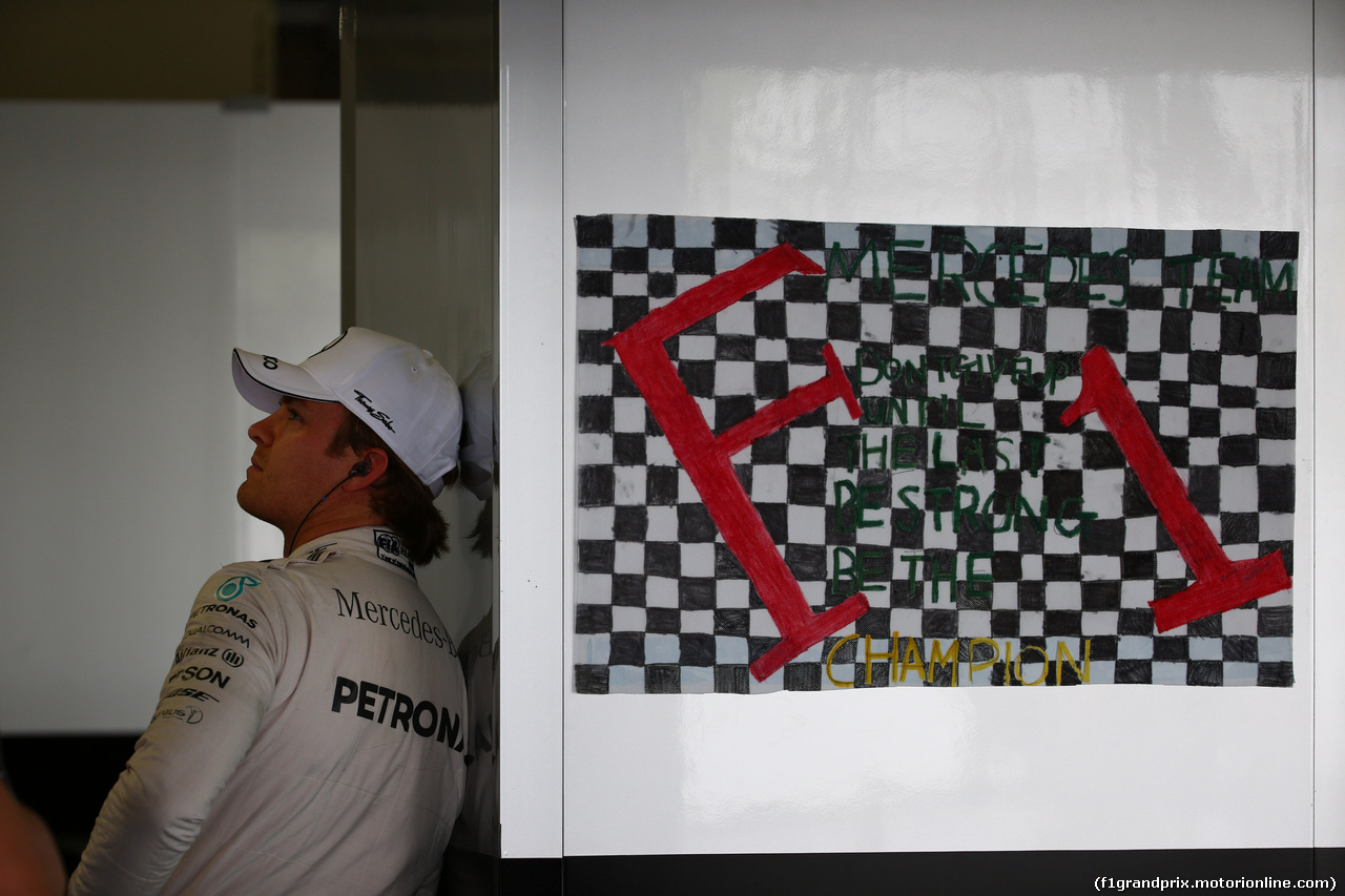 GP GIAPPONE, 25.09.2015 - Prove Libere 2, Nico Rosberg (GER) Mercedes AMG F1 W06