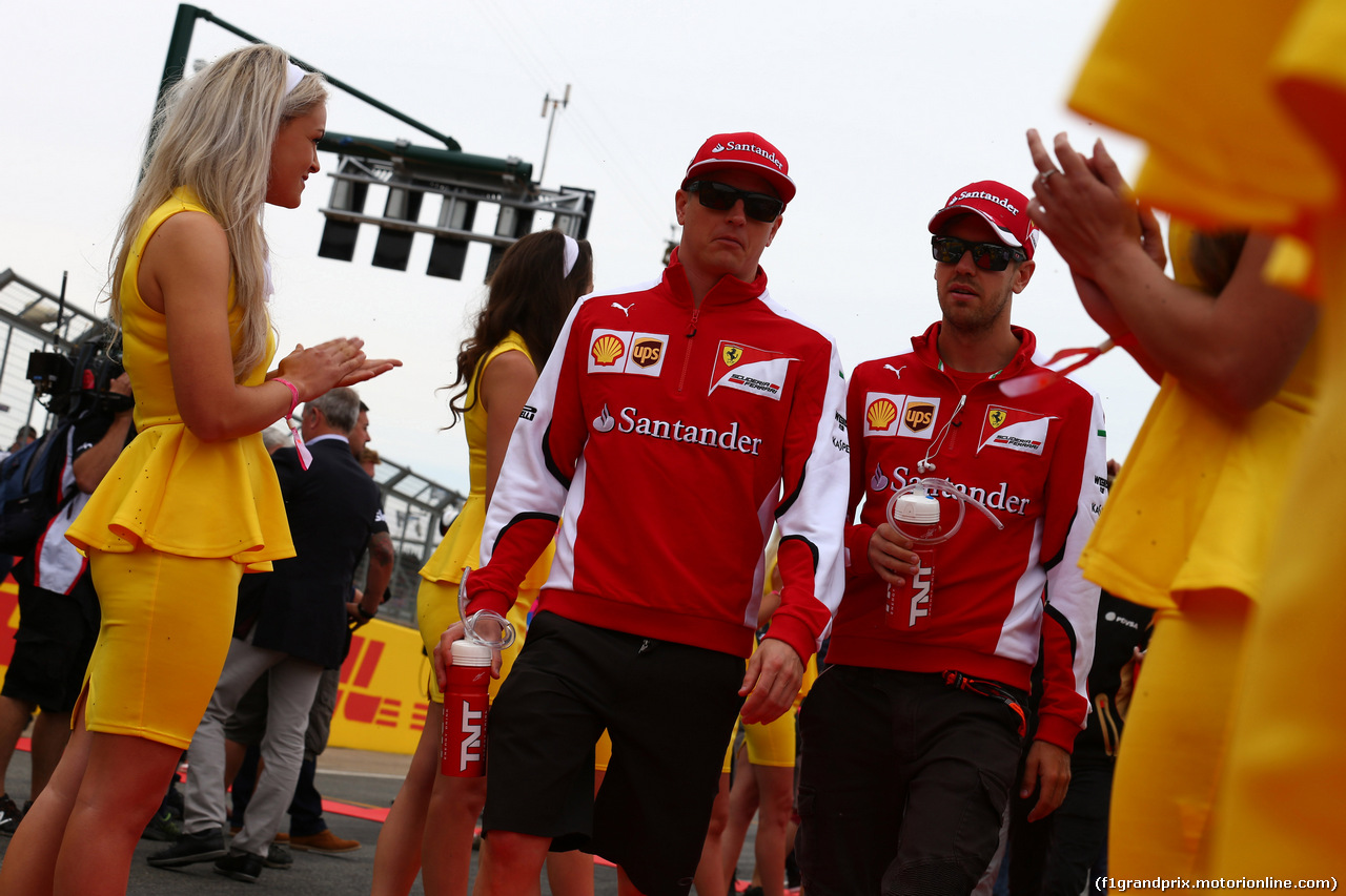 GP GRAN BRETAGNA, 05.07.2015 - Kimi Raikkonen (FIN) Ferrari SF15-T e Sebastian Vettel (GER) Ferrari SF15-T