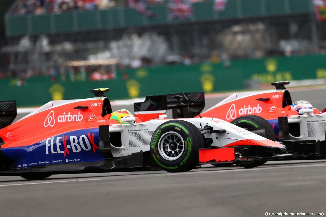 GP GRAN BRETAGNA, 05.07.2015- Gara, Roberto Merhi (ESP) Manor Marussia F1 Team e William Stevens (GBR) Manor Marussia F1 Team