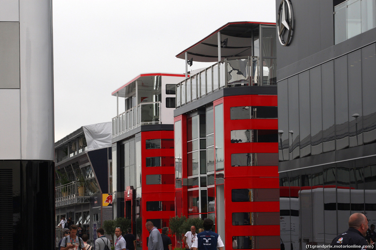 GP GRAN BRETAGNA, 02.07.2015 - Paddock