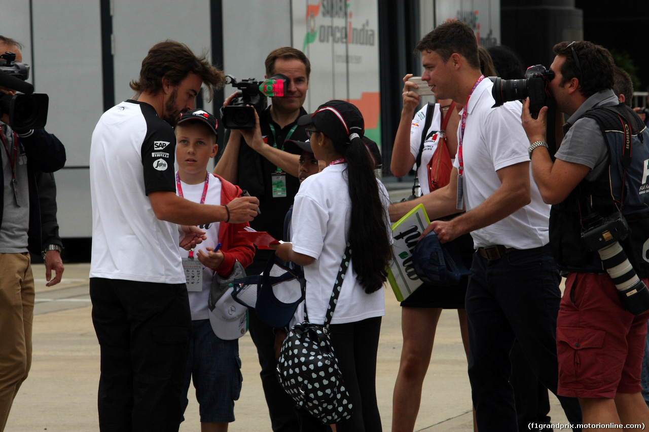 GP GRAN BRETAGNA, 02.07.2015 - Fernando Alonso (ESP) McLaren Honda MP4-30