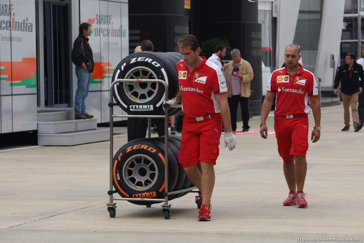 GP GRAN BRETAGNA, 02.07.2015 - Mechanics Ferrari