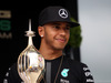 GP GRAN BRETAGNA, 02.07.2015 - Lewis Hamilton (GBR) Mercedes AMG F1 receives the Hawthorn Memorial Trophy.