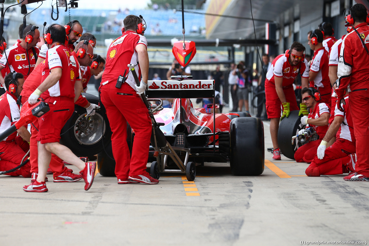 GP GRAN BRETAGNA, 04.07.2015 - Prove Libere 3, Sebastian Vettel (GER) Ferrari SF15-T