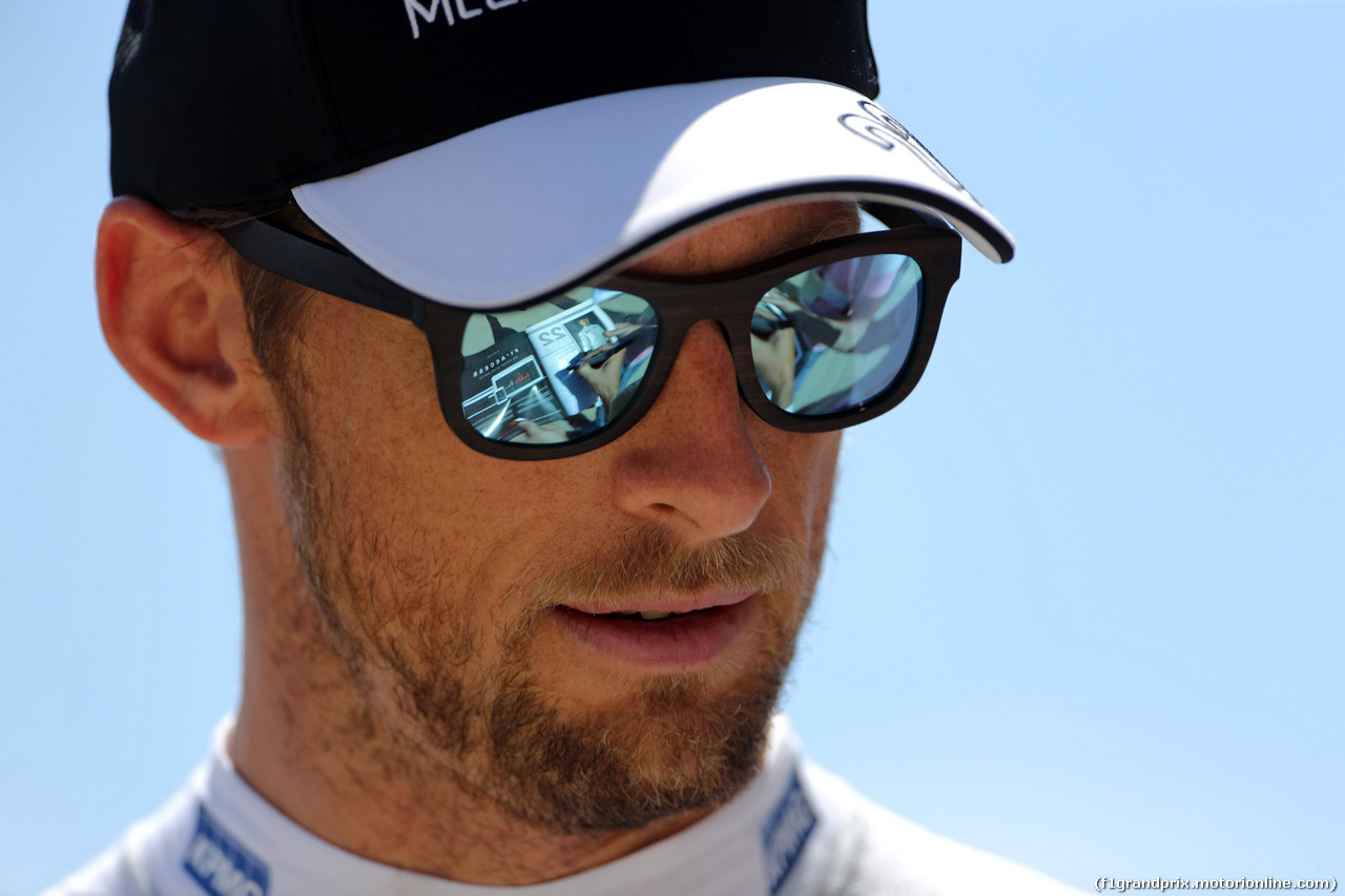 GP GRAN BRETAGNA, 04.07.2015 - Qualifiche, Jenson Button (GBR)  McLaren Honda MP4-30.