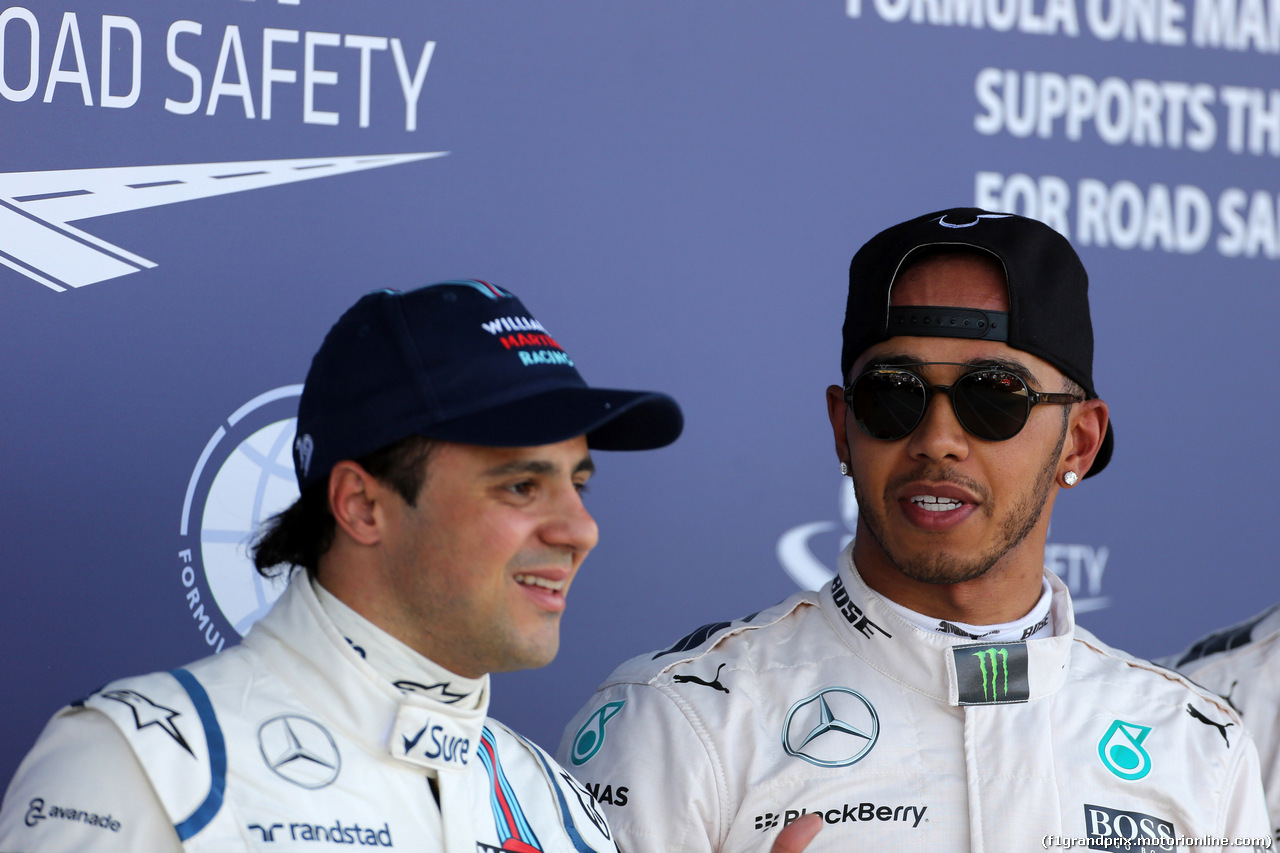 GP GRAN BRETAGNA, 04.07.2015 - Qualifiche, terzo Felipe Massa (BRA) Williams F1 Team FW37 e Lewis Hamilton (GBR) Mercedes AMG F1 W06 pole position
