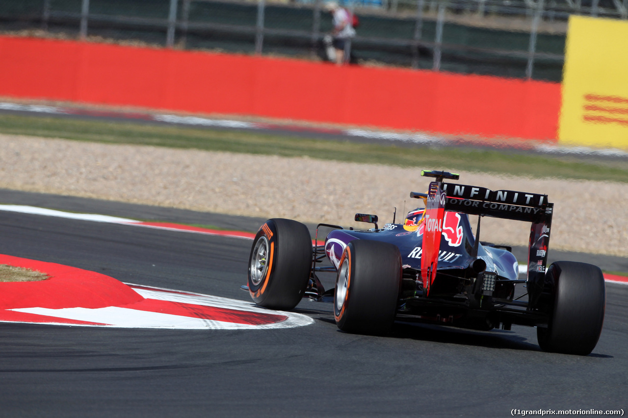 GP GRAN BRETAGNA, 03.07.2015 - Prove Libere 1, Daniil Kvyat (RUS) Red Bull Racing RB11