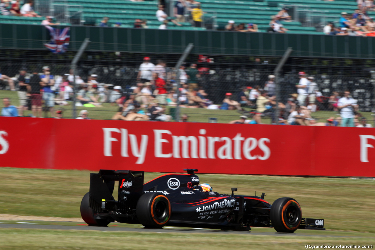 GP GRAN BRETAGNA, 03.07.2015 - Prove Libere 1, Fernando Alonso (ESP) McLaren Honda MP4-30